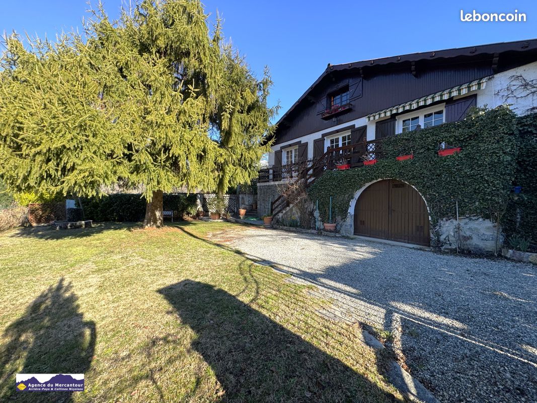 Maison 5 pièces 98 m² · à La Bollène-Vésubie · 98 m² · 348 000 €
