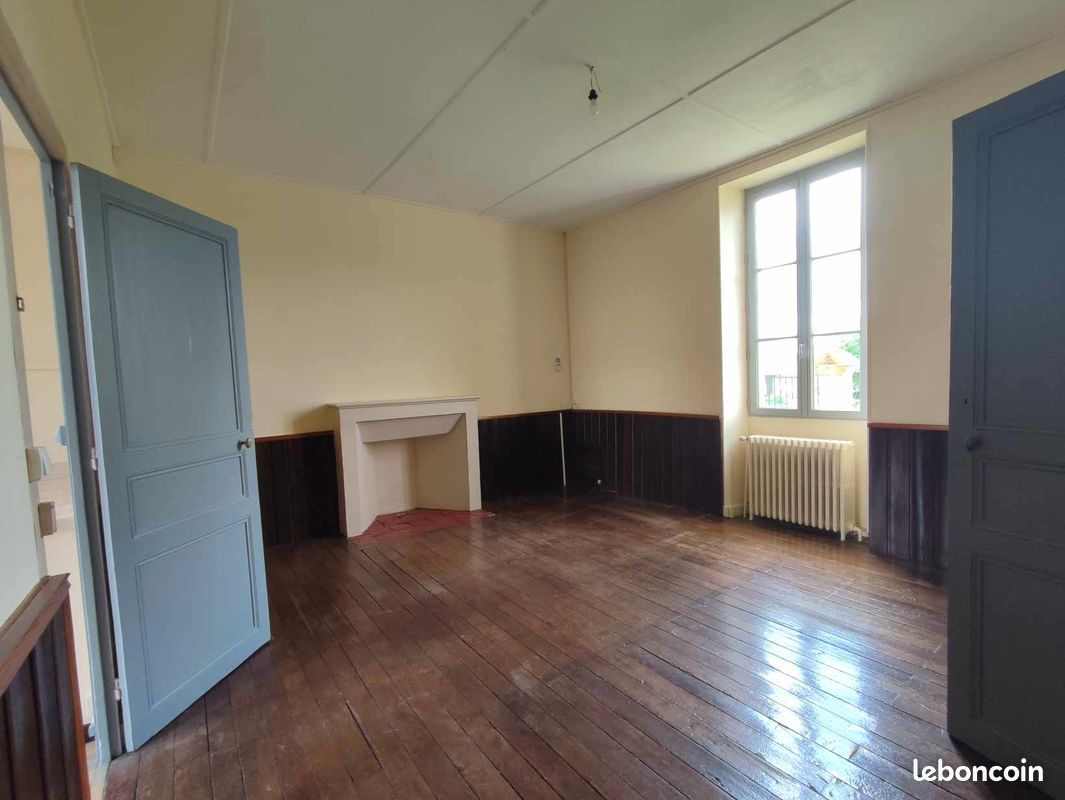 Logement communal - Exoudun 79800 (image principale 1)