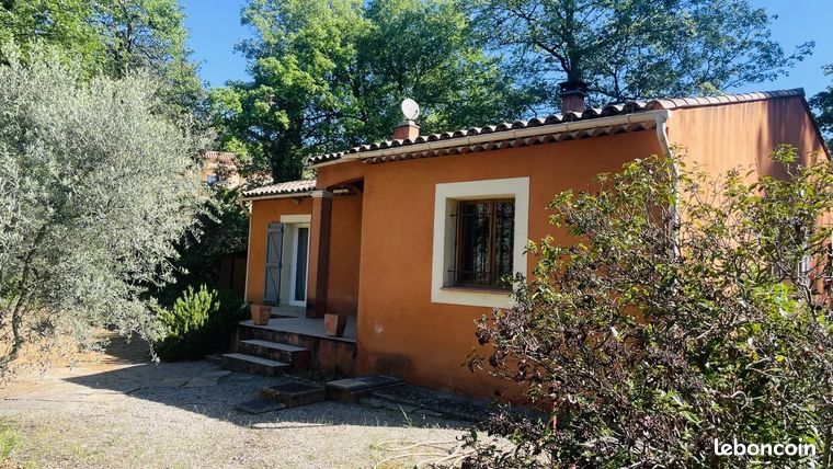 Propriété 3 pièces 79 m²