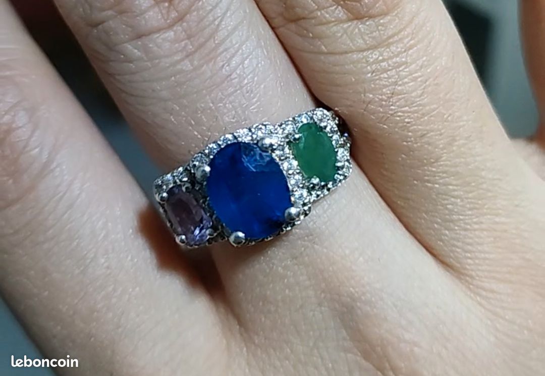 Bague en saphir et émeraude (image 1)