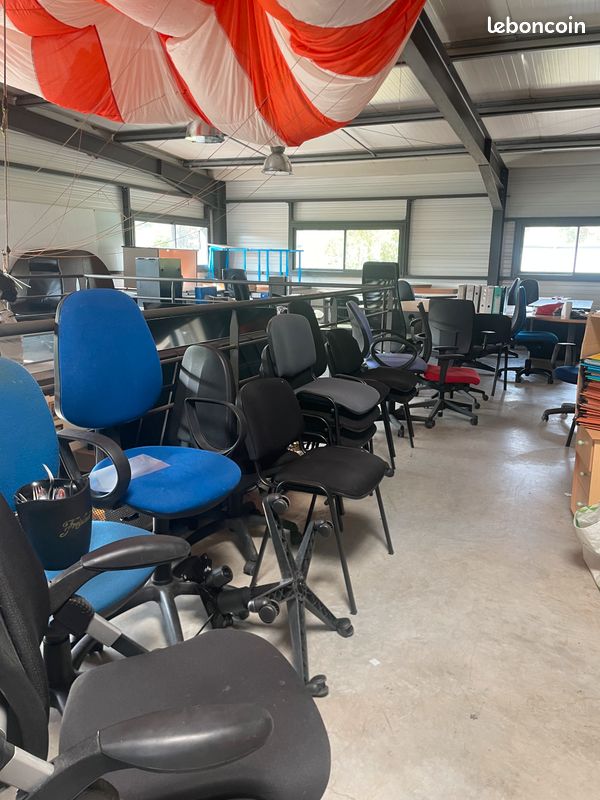 Don et vente de mobilier de bureau – Faites vite (image 1)