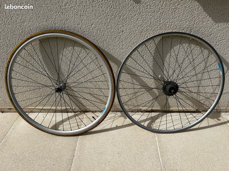 Roue Rigida 700c – Vélo Route, Jantes Clinquer 13x622, Made In France, D12