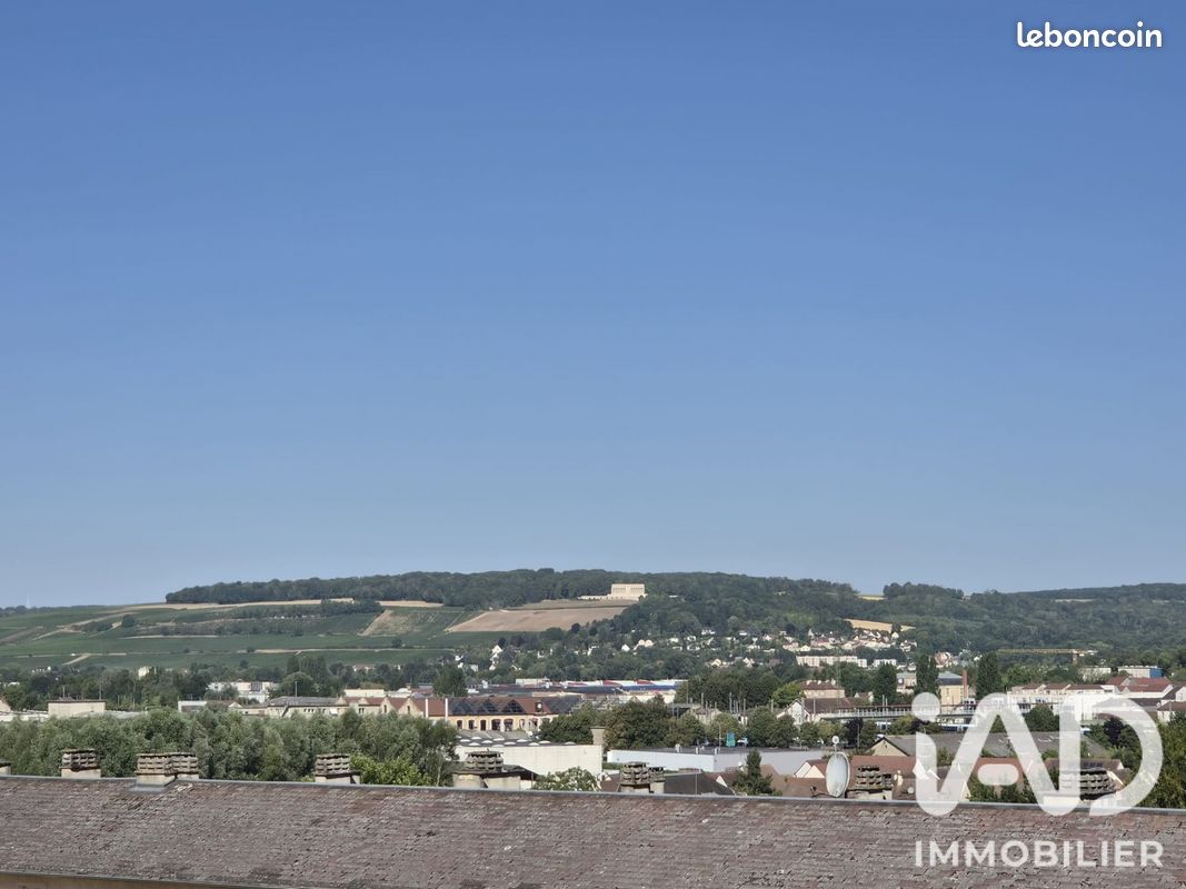 Appartement 5 pièces 70 m² · à Étampes-sur-Marne · 70 m² · 89 000 €