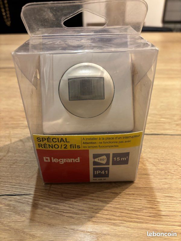Indicateur d'action Legrand Mosaic REF 40678 pour détecteurs alarme