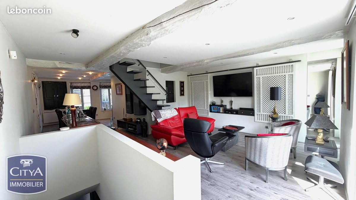 Maison 5 pièces 138 m² · au Cateau-Cambrésis · 138 m² · 219 350 €
