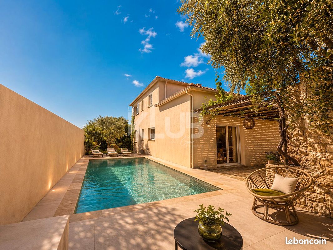 Maison 6 pièces 167 m² · à Lucciana · 167 m² · 549 000 €