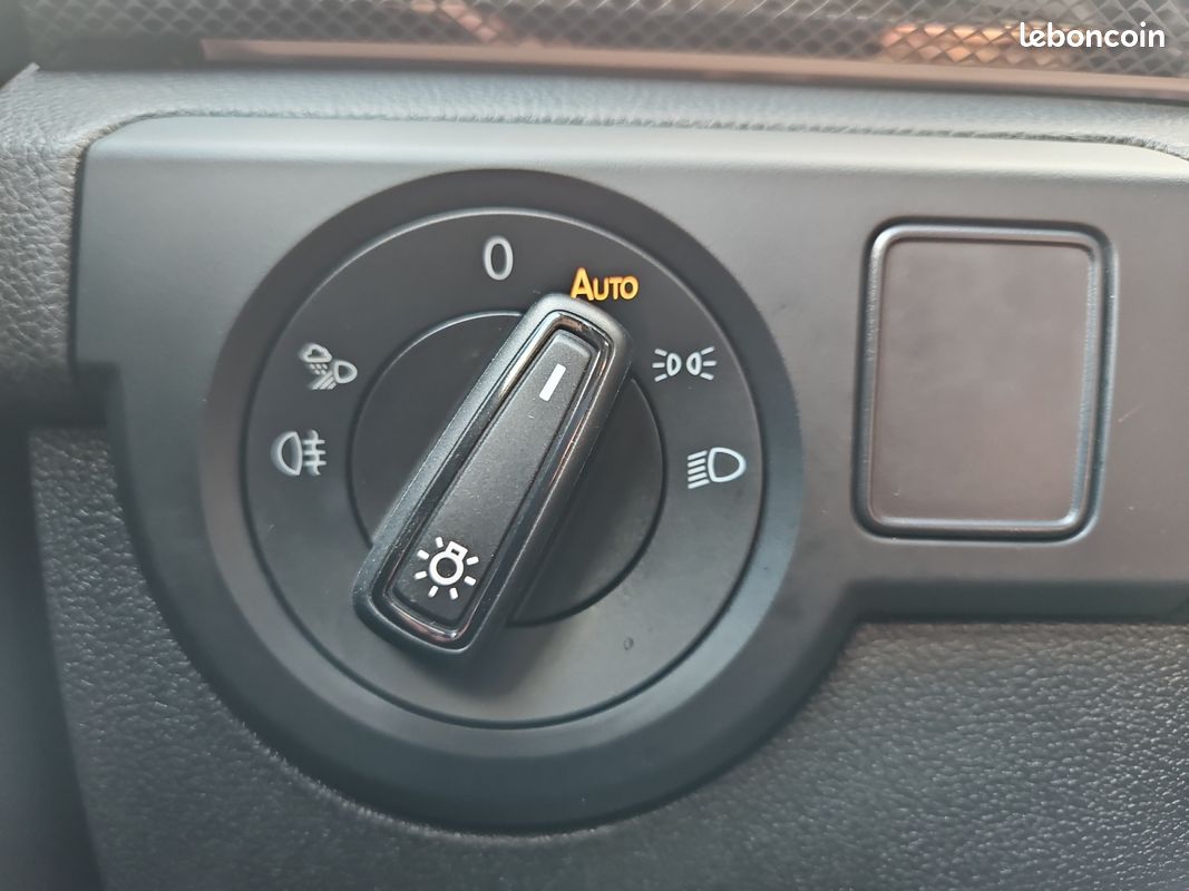 VOLKSWAGEN T-Cross 1.5 TSI 150 Start/Stop DSG7 R-Line (image 23)