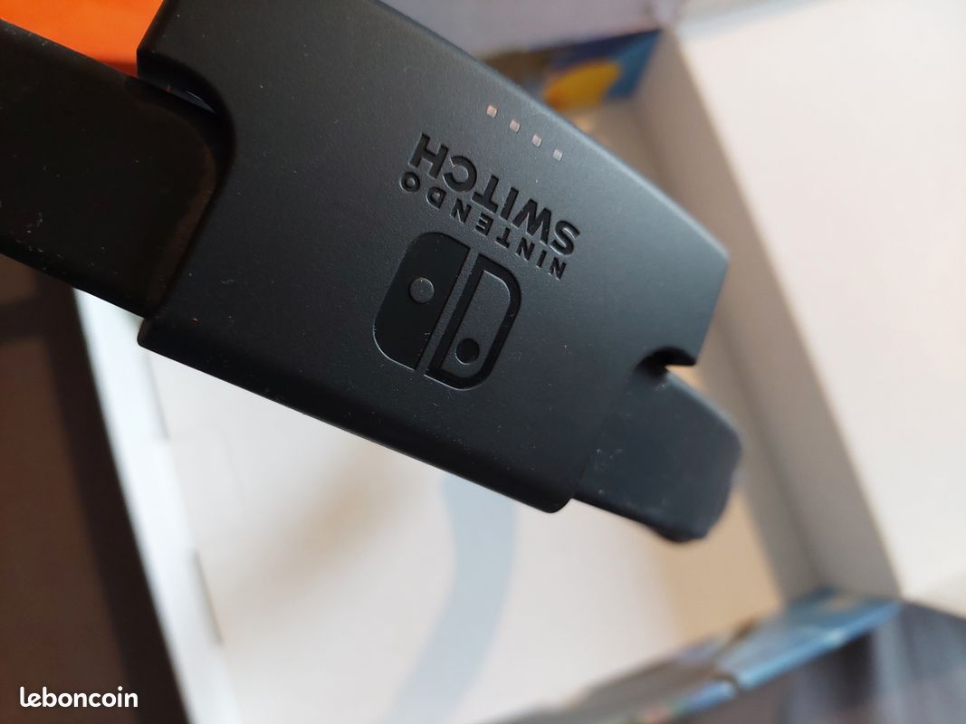Jeu Switch Ring Fit Adventure dans son emballage (image 9)