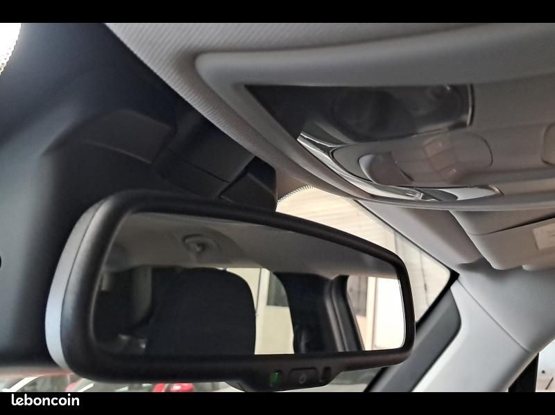 Jeep Renegade 1.5 Turbo T4 130ch MHEV Limited BVR7 (image 27)