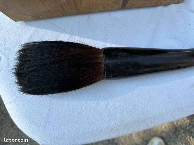 Gros Pinceau chinois en corne (image 3)