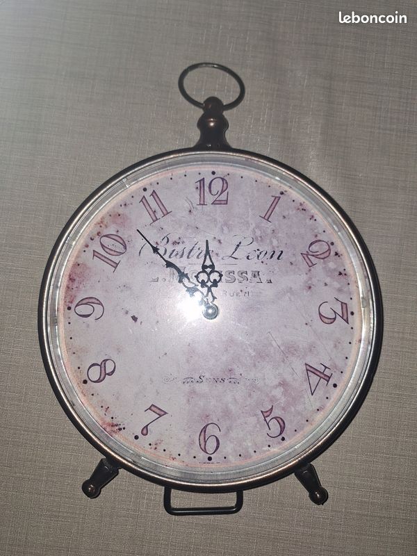 Horloge murale ou sur pied (image 1)