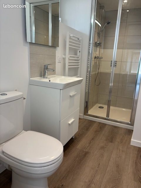 Appartement 1 pièce 36 m² · à Quettreville-sur-Sienne · 36 m² · 450 €
