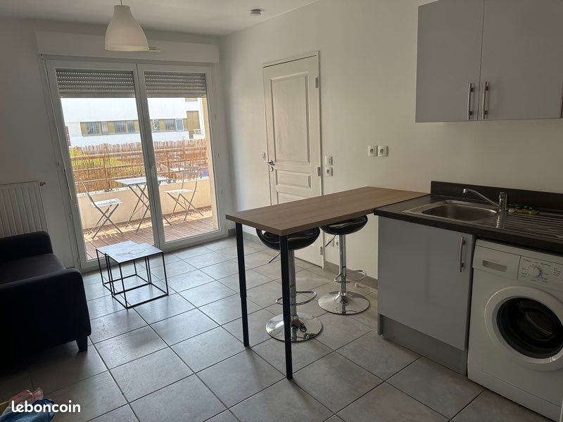 Appartement 2 pièces 36 m² · à Décines-Charpieu · 36 m² · 900 €/mois