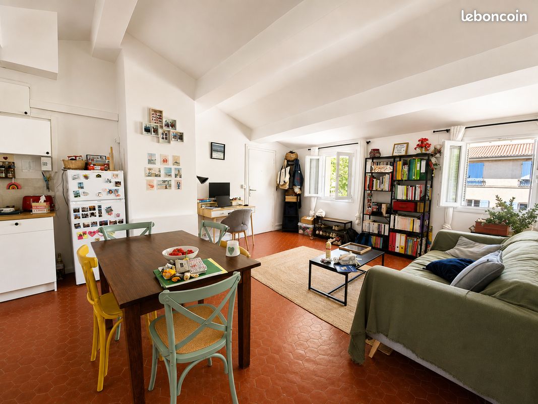 Appartement 3 pièces 56 m² · à Aix-en-Provence · 56 m² · 327 000 €