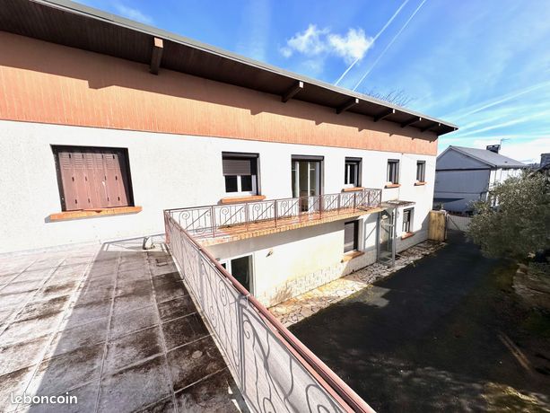 Propriété 5 pièces 160 m²