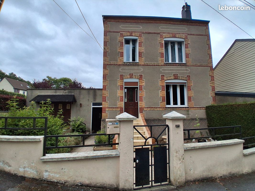 Maison 5 pièces 98 m² · à Nouzonville · 98 m² · 126 000 €