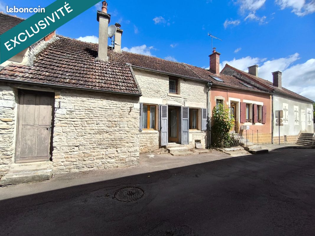Maison 6 pièces 110 m² · à Tanlay · 110 m² · 55 000 €