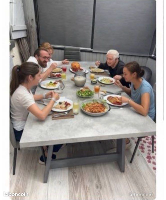 Table conforama (image 1)