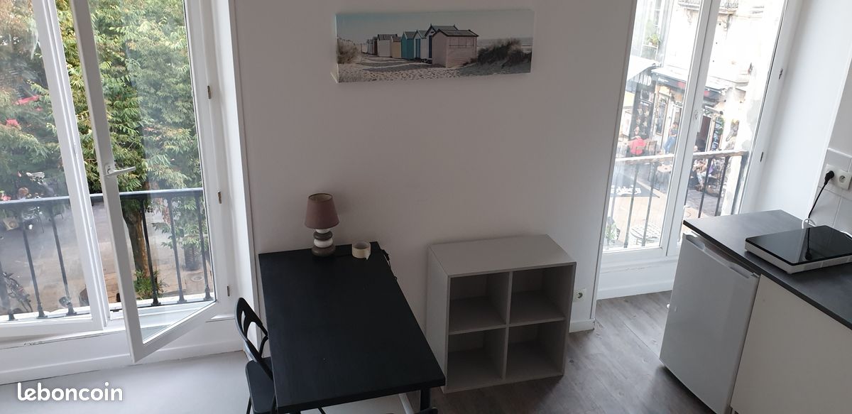Appartement 1 pièce 27 m² · à Bordeaux · 27 m² · 695 €