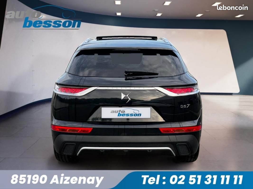 DS 7 Crossback BLUEHDI 130CV RIVOLI EAT8 (image 8)