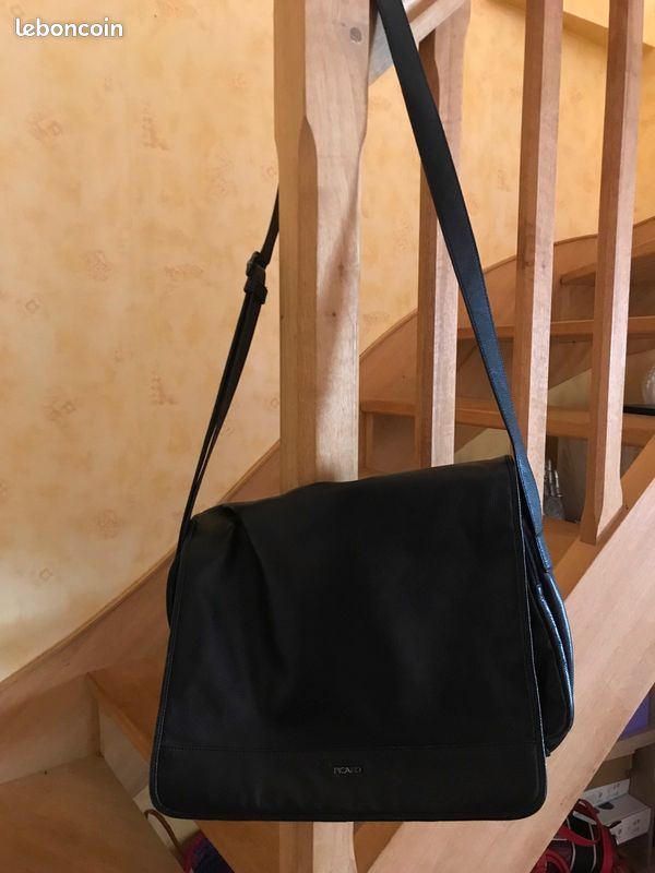 Sac besace en cuir (image 3)