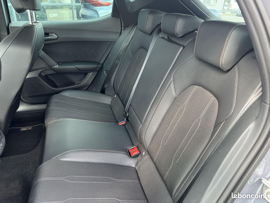CUPRA Leon 1.5 eTSI Hybrid 150 ch DSG7 V (image 16)