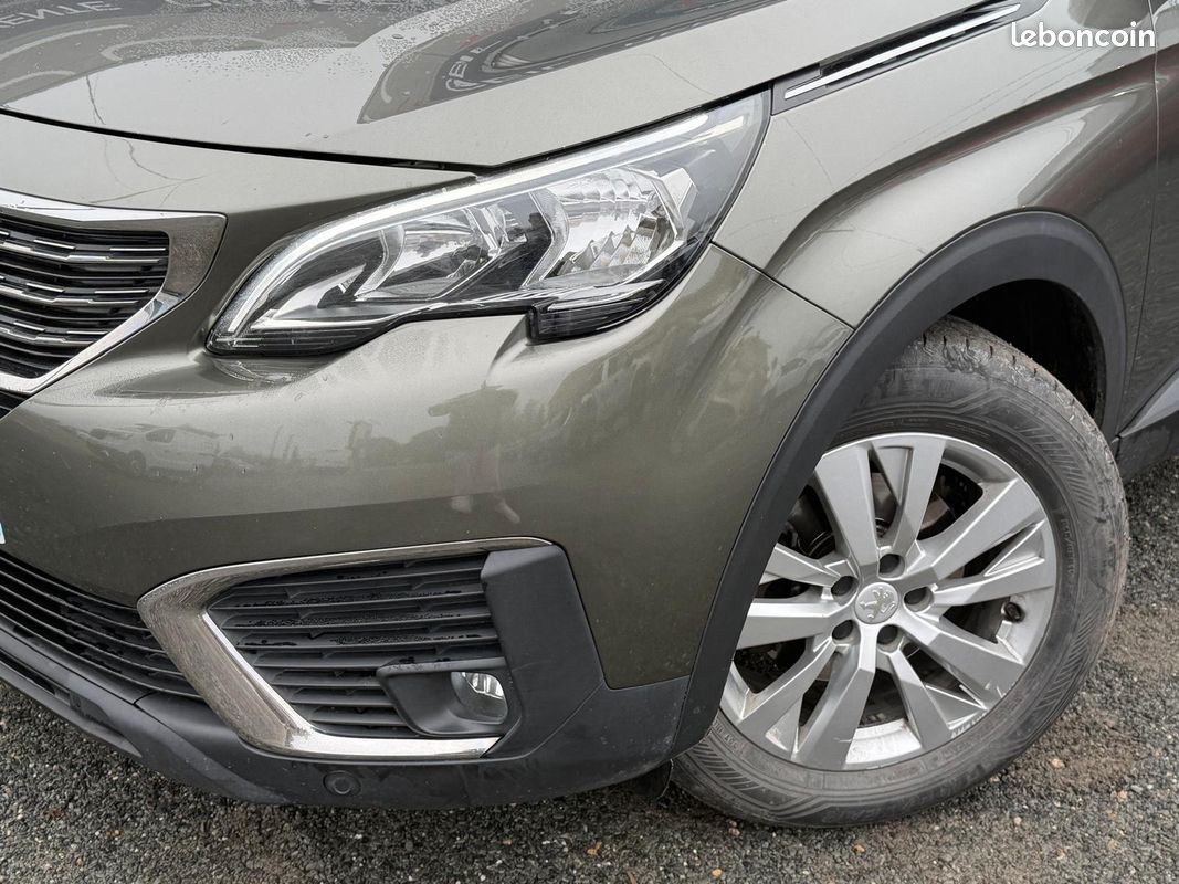 Peugeot 5008 Active Business HDI 130cv EAT8 (image 21)