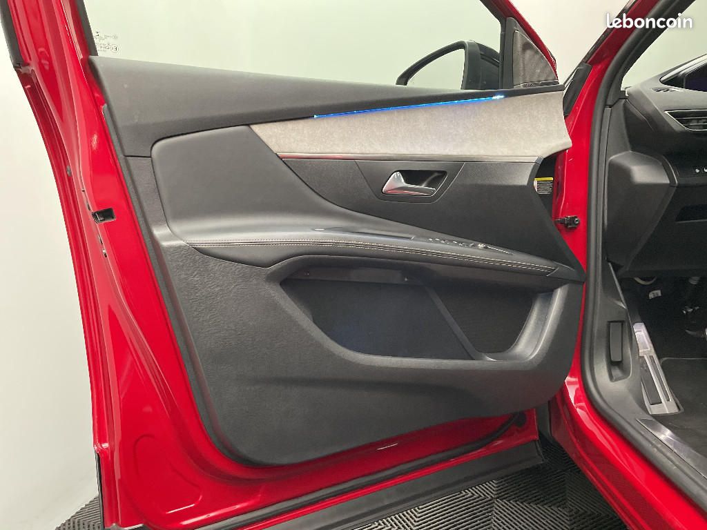 Peugeot 3008 PURETECH 130CH S&S EAT8 GT PACK (image 19)