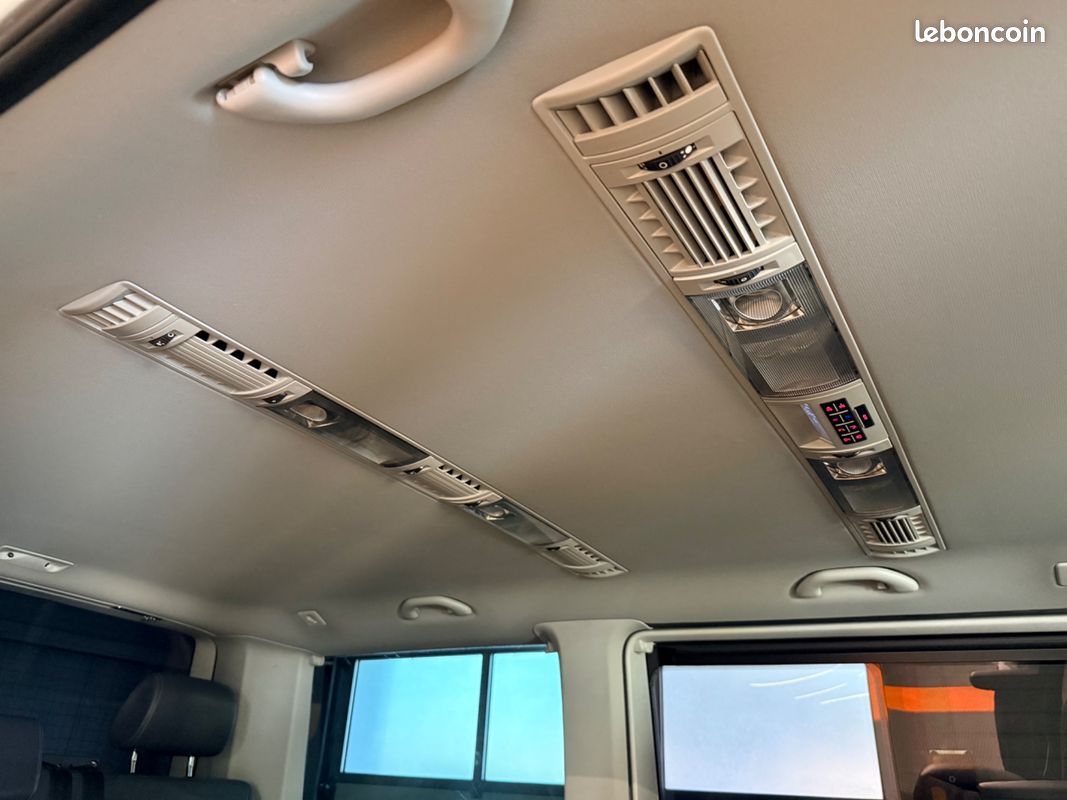 Volkswagen multivan t5 2.0 bitdi 180 ch bulli 4motion dsg7 - 7 places - moteur neuf garantie 2027 - webasto - ct vierge (image 16)