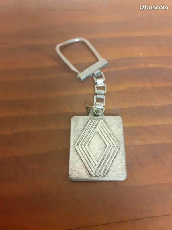 Porte clef Renault collector (image 1)
