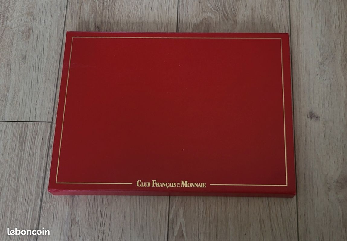 Coffret complet 20 médailles dorées Or fin 24 cts - Événements forts (image 4)