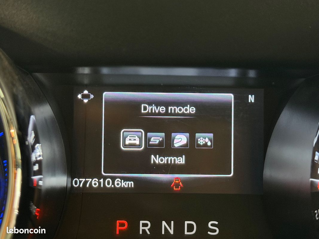 Ford mustang fastback 2.3 317 cv premium / origine france / entretien complet ford / 2 ieme main / camera (image 9)