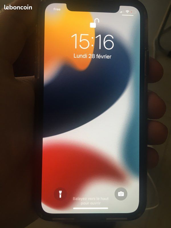 IPhone X comme neuf (image 1)