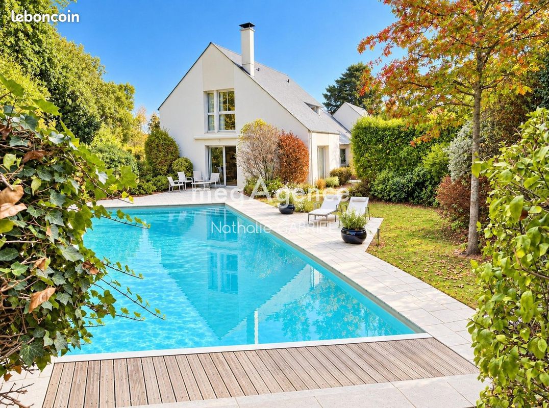 Maison 8 pièces 172 m² · à Bouchemaine · 172 m² · 738 000 €