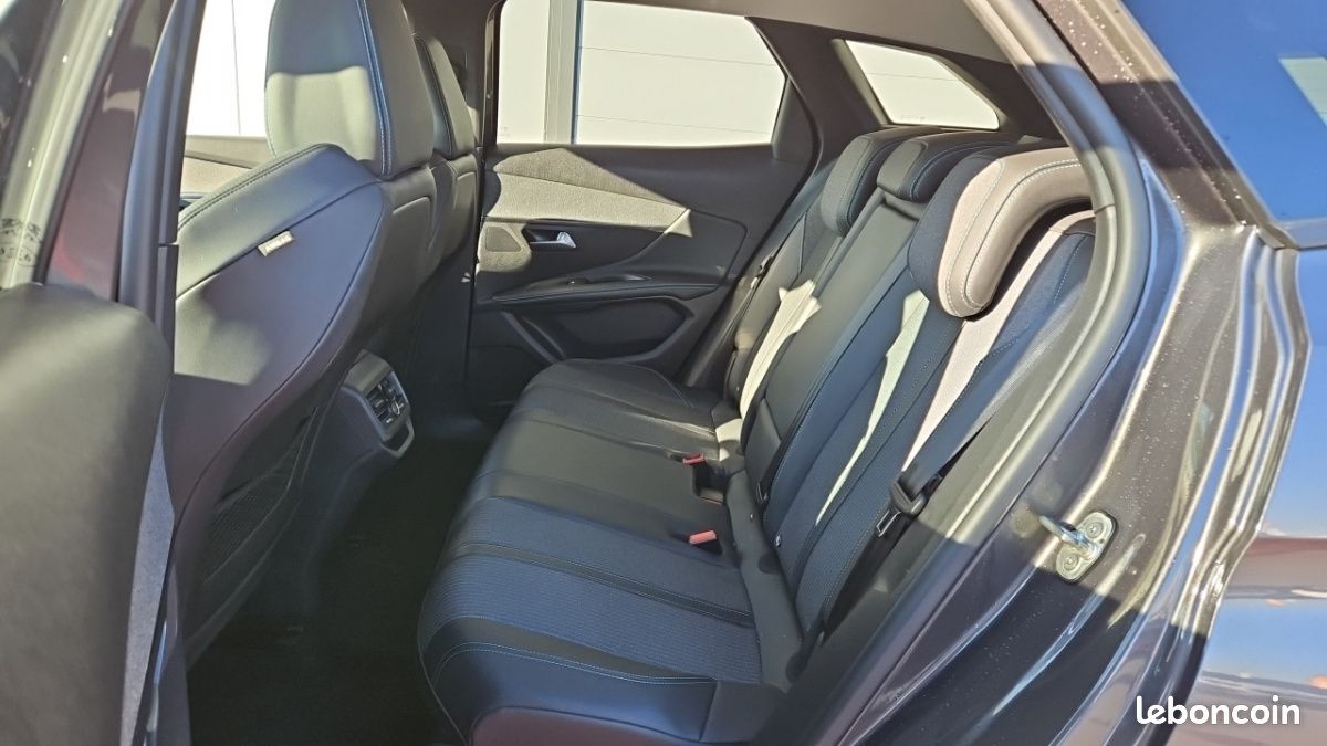 Peugeot 3008 BLUEHDI 130CH SS EAT8 ALLURE PACK (image 12)