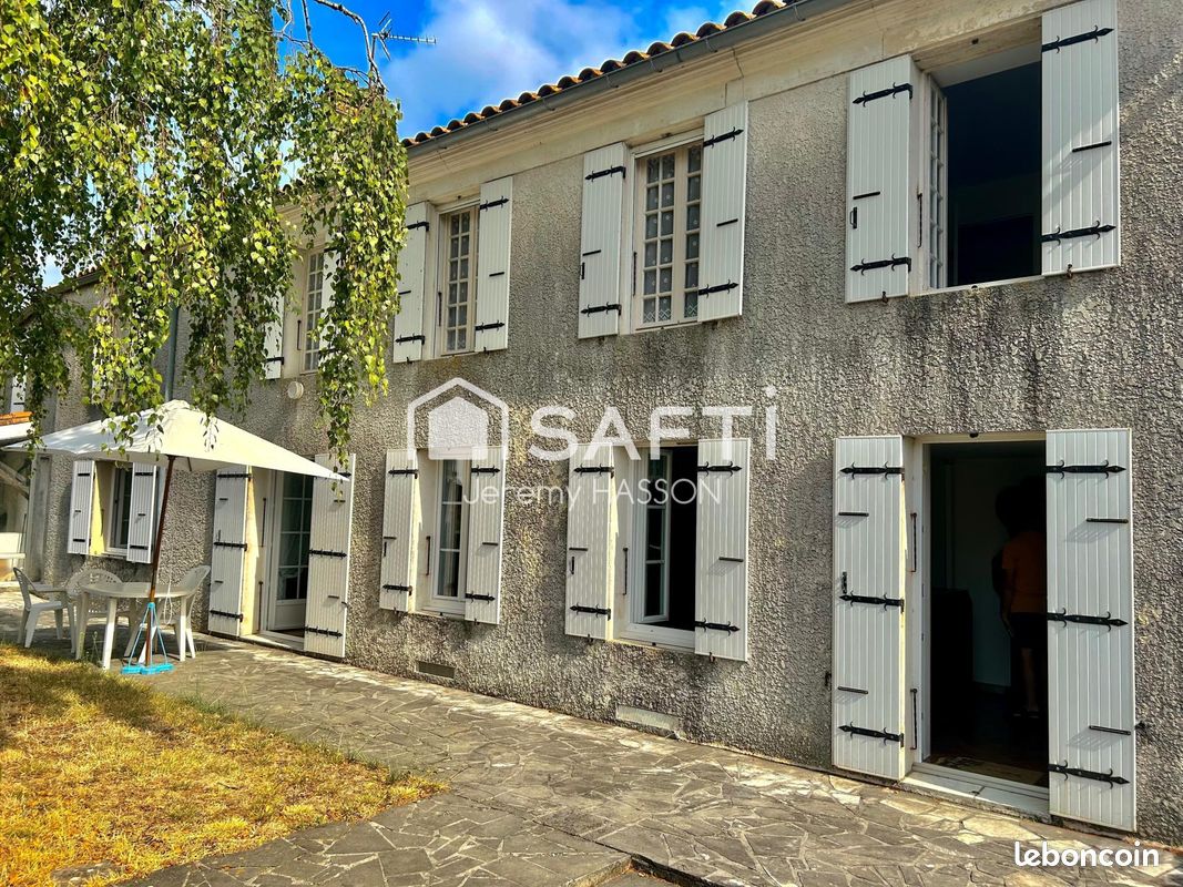Maison 6 pièces 136 m² · à Geay · 136 m² · 193 000 €