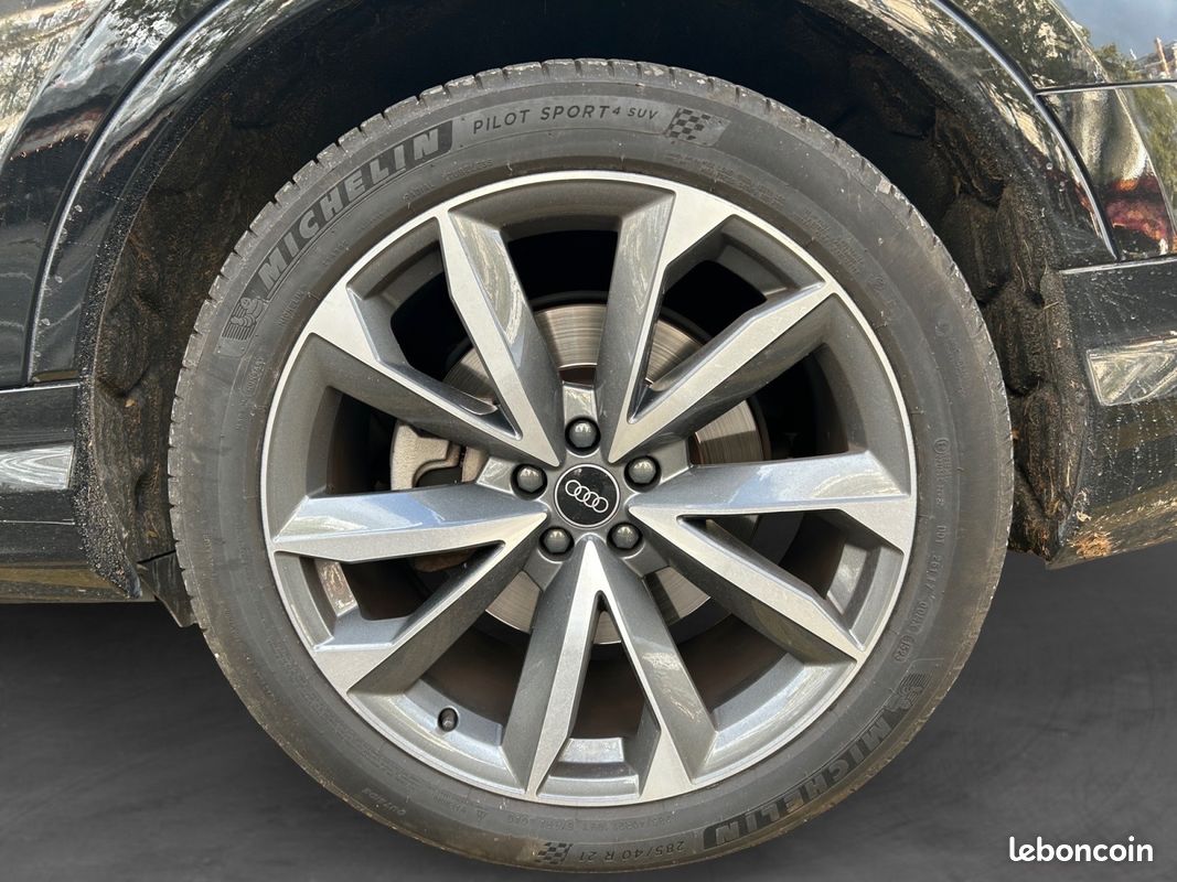 AUDI Q7 Q7 55 TFSI e 380 Tiptronic 8 Quattro Avus Extended/Apple Car Play/Caméra de recul/Caméra 360/Sièg (image 20)