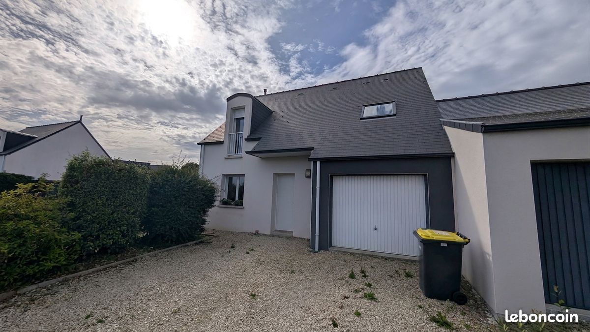 Maison 4 pièces 89 m² · à Saint-Hilaire-des-Landes · 89 m² · 215 000 €