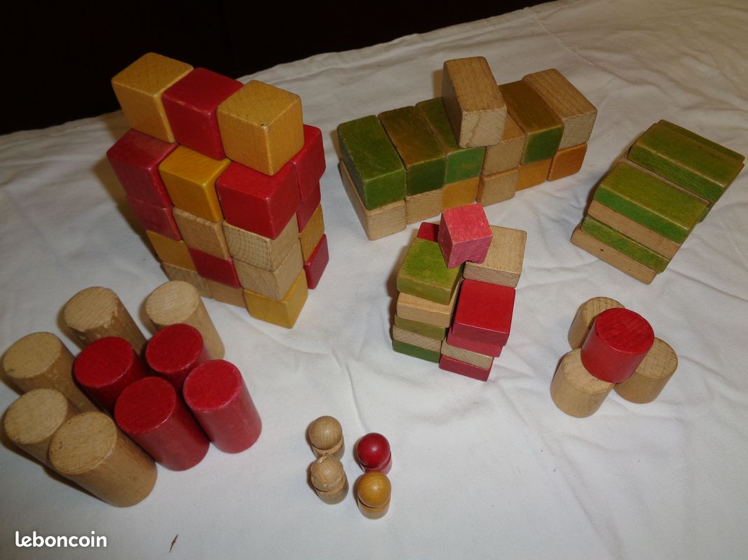 Jeu de construction en bois (image 2)
