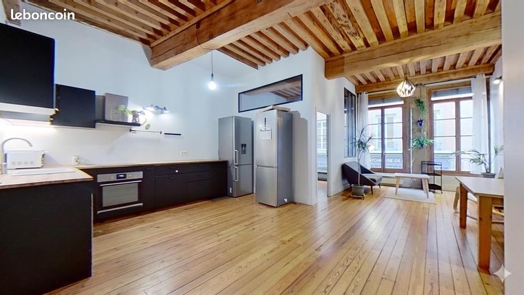 Appartement 2 pièces 67 m² — 1