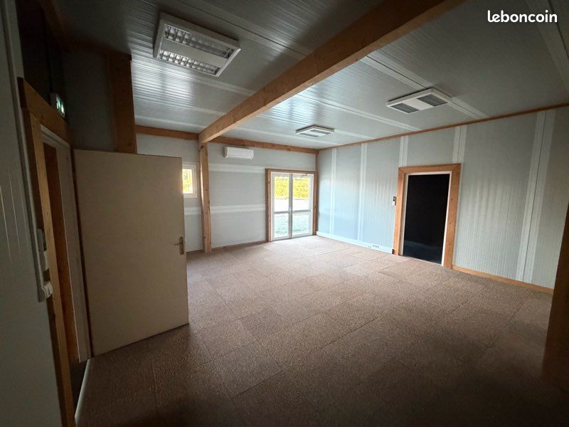 Local commercial 3 pièces 80 m² · à Rieux-Volvestre · 80 m² · 660 €/mois
