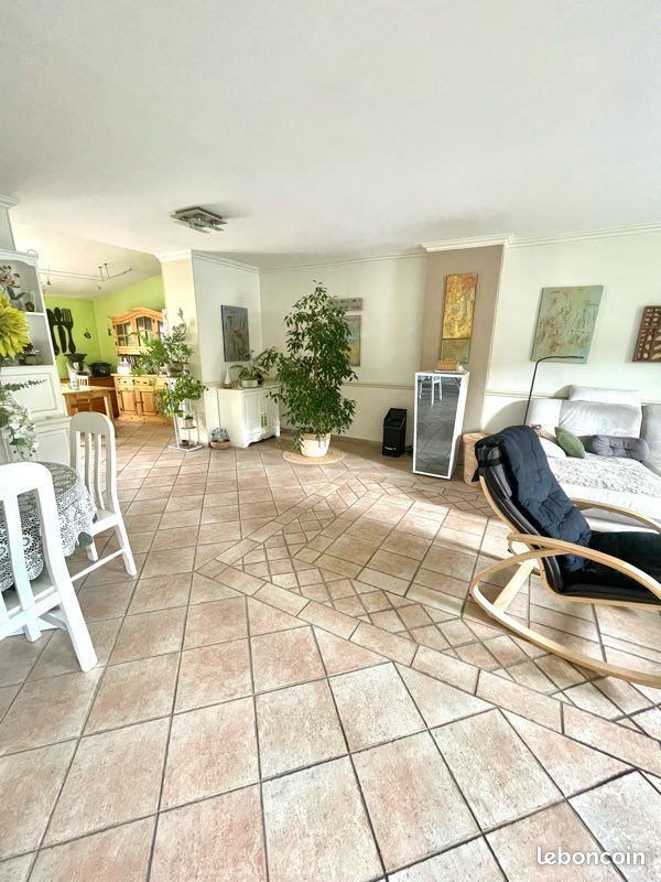 Maison 5 pièces 112 m² · à Ormes · 112 m² · 277 000 €