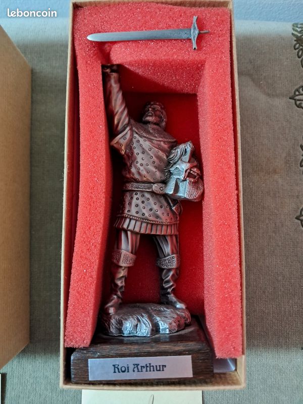 Les Etains du Graal - - Online Figuren kaufen