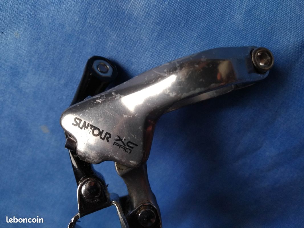 Dérailleur Suntour Xce Dérailleur Avant Suntour XCE Triple - Diamètre 31,8 Mm - Neuf Pour Vélo De Route Dérailleurs Pour Vélo