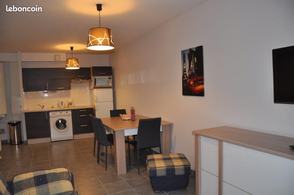 Appartement 2 pièces 46 m² · à Saint-Priest · 46 m² · 1 100 €