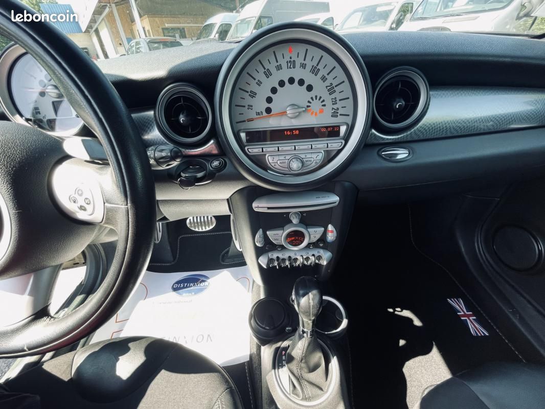 Mini COOPER S 1.6 i 175 SPORT BVA GRIS (image 11)