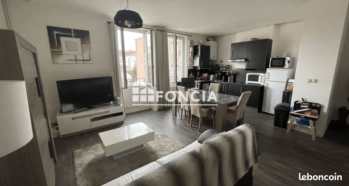 Appartement 3 pièces 68 m² · à Roanne · 68 m² · 580 €/mois
