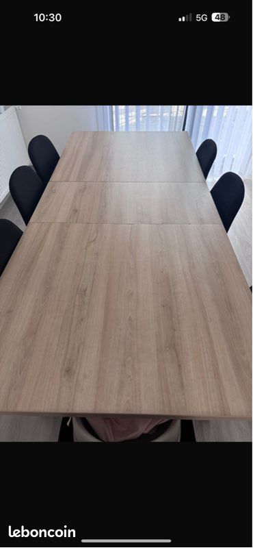 Table a manger (image 4)