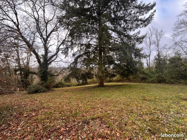 Terrain 1190 m² Le Pont-Chrétien-Chabenet