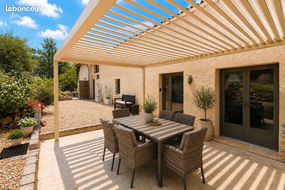 Maison 4 pièces 110 m² · à Milhac-de-Nontron · 110 m² · 888 €/mois